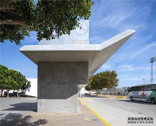 Moguer Gate公交站台_3549041