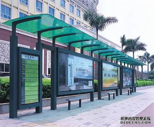 公交站台候车亭报价一般是多少？